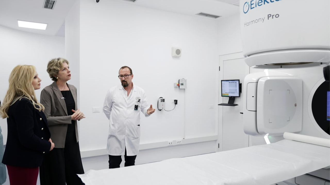 Onkologjiku me akseleratorin e tretë, qeveria premton edhe të katërtin dhe brankiterapinë