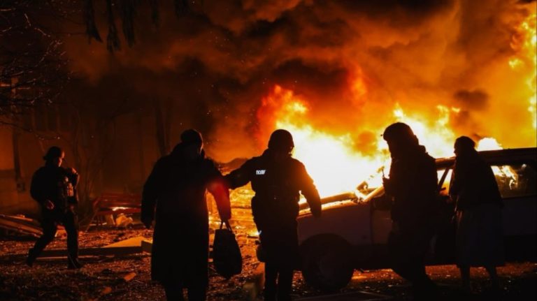 Zelensky pretendon goditje 1,500 km brenda Rusisë, paralelisht shtyn mbrojtjen me NATO-n