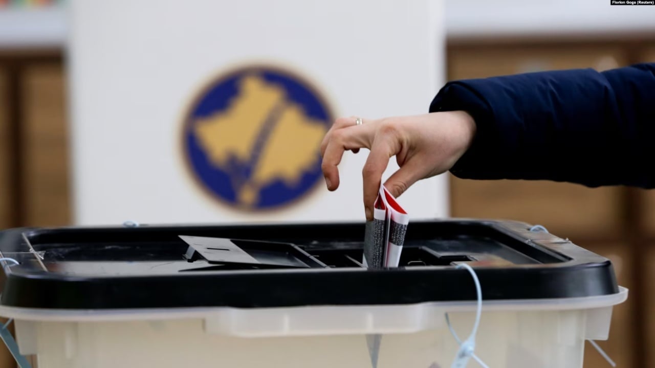 Zgjedhjet në Kosovë, publikohen listat për deputetë: surpriza te LDK, emra të rinj te VV