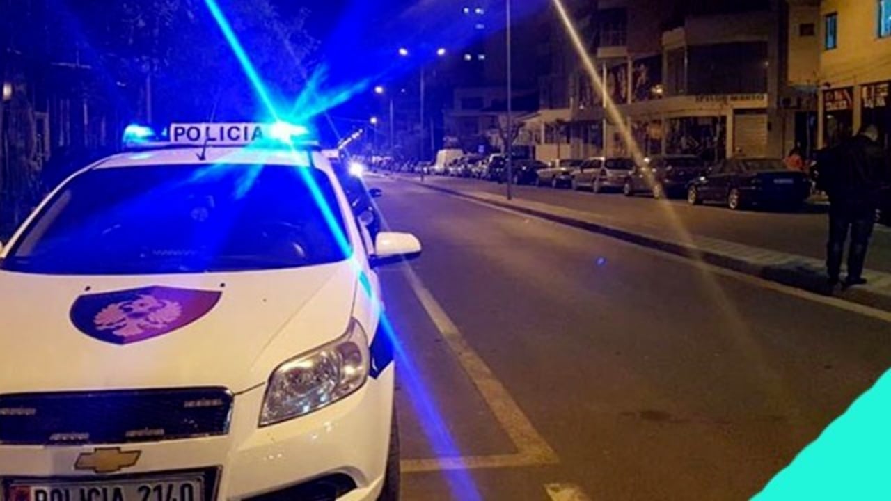 Durrës, kapet sërish i dehur në timon 44-vjeçari që përplasi edhe makinën e policisë