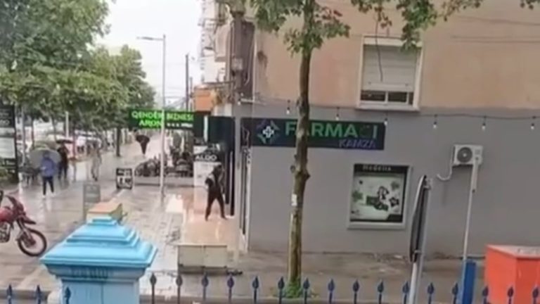 Grabitja e argjendarisë në Kamëz, dëshmia e punonjëses: Nuk u përballa me autorët