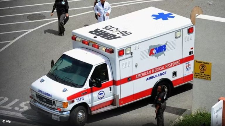 Oakland, Kaliforni: makina futet mes këmbësorëve, 3 të vdekur dhe disa të plagosur