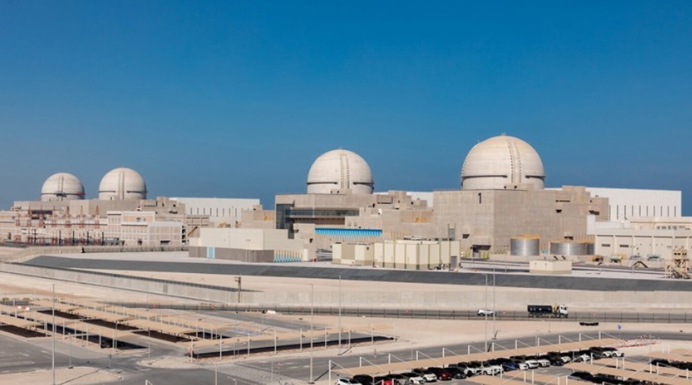 Sulm me dron pranë centralit bërthamor Barakah në Abu Dhabi, autoritetet mohojnë rrezik radiologjik