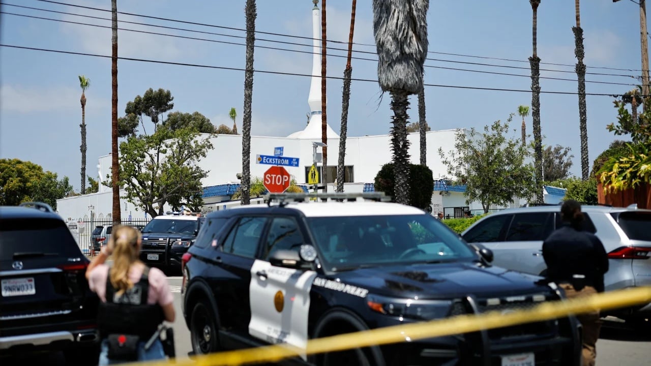 San Diego, identifikohet i dyshuari 17-vjeçar për sulmin në xhami me pesë viktima