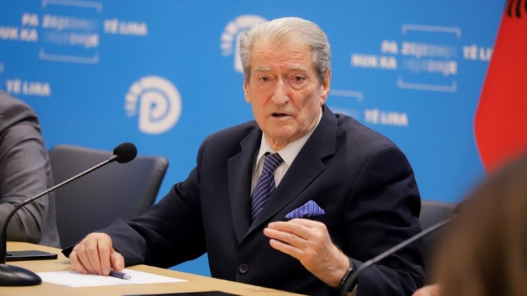 Berisha sulmon Ramën pas intervistës për median estoneze: Po i jep leksione Europës për Rusinë