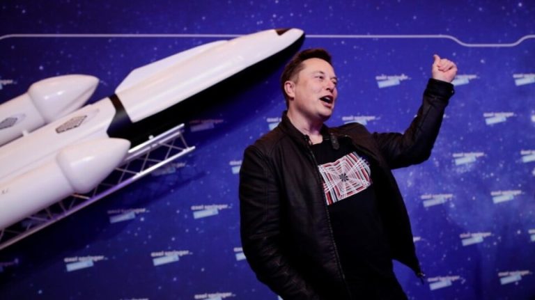 SpaceX hap letrat për IPO në Nasdaq, por humbjet dhe kontrolli i Musk ngrejnë pikëpyetje
