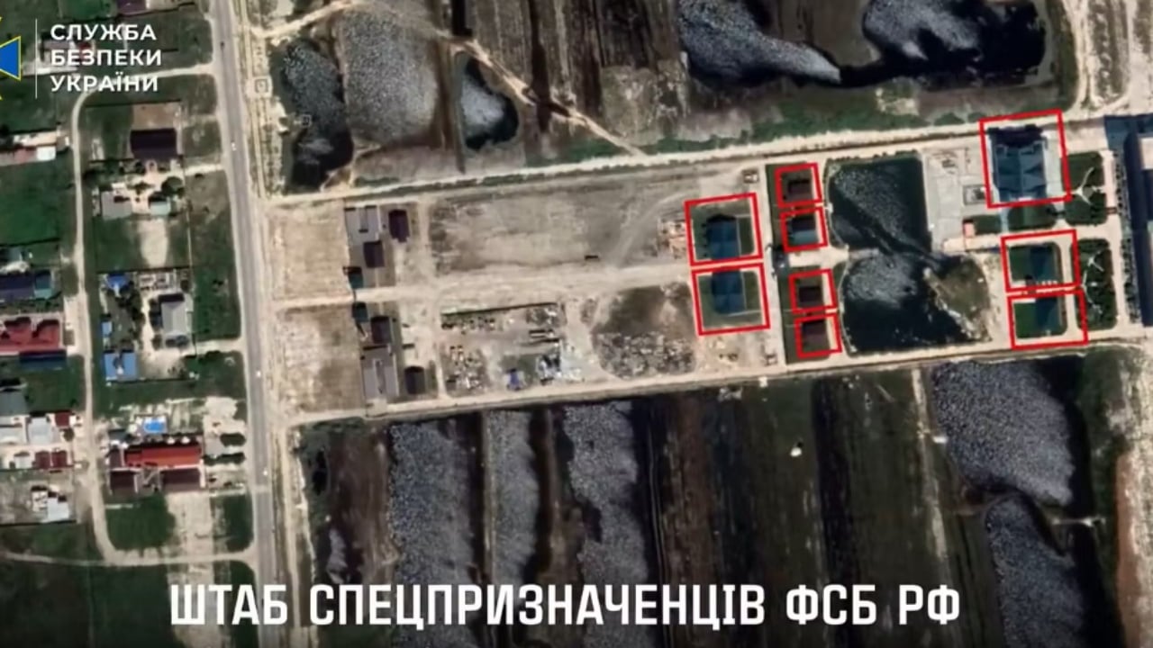 Ukraina pretendon goditje ndaj selisë së FSB në Kherson, Zelensky publikon videon