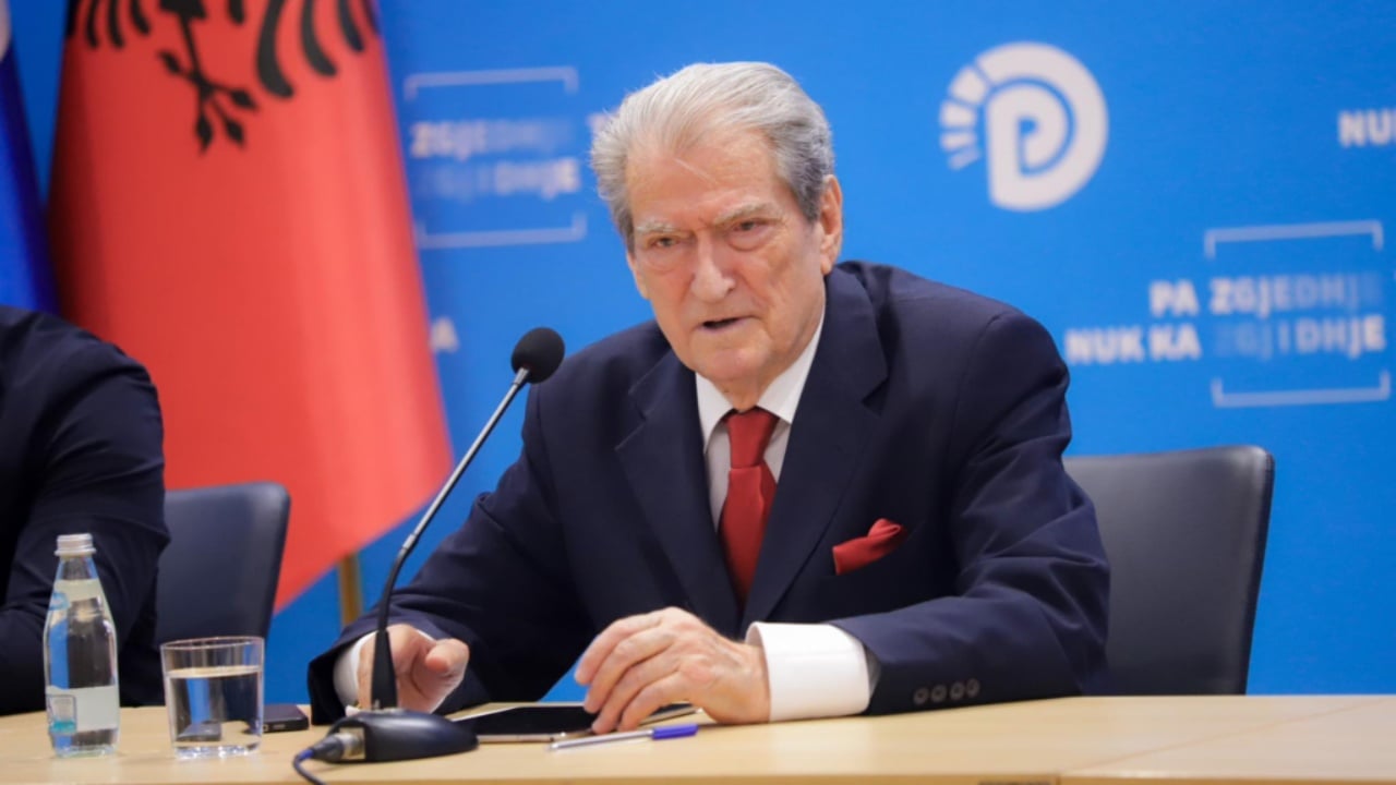PD voton sot për kreun, Sali Berisha i vetëm në garë për drejtimin e partisë