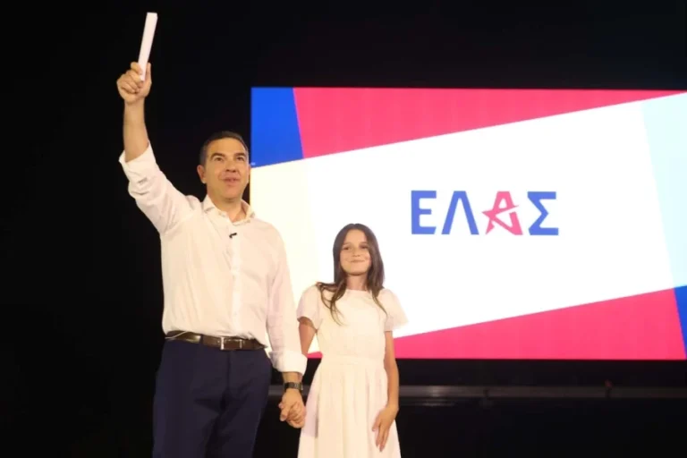 Tsipras rikthehet në politikën greke me ELAS, synon të sfidojë Mitsotakis