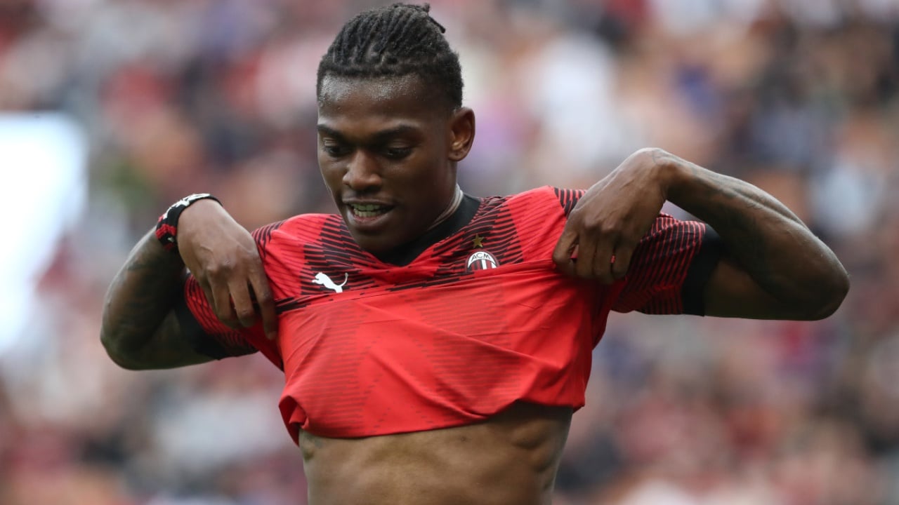Rafael Leão drejt largimit nga Milani, sulmuesi pranon: Dua një sfidë të re