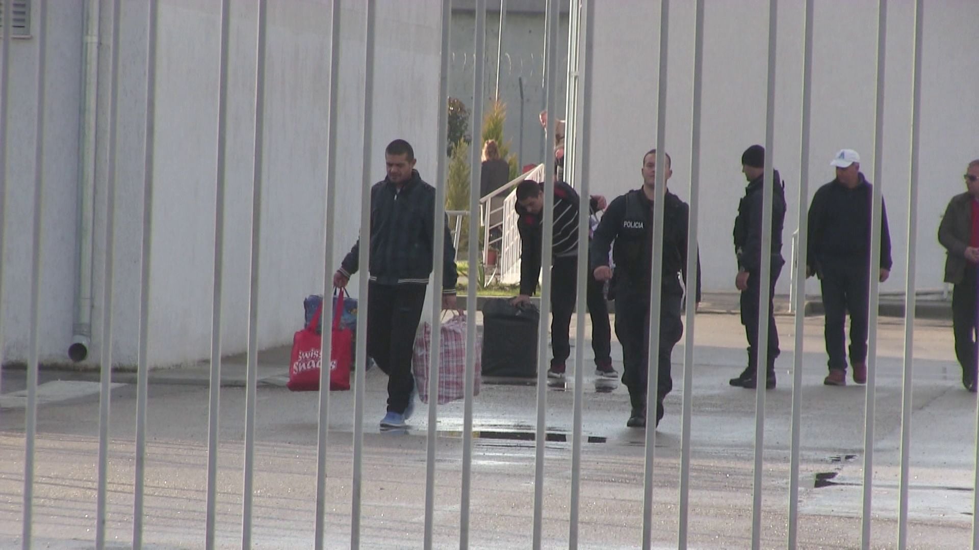 Amnistia penale drejt Kuvendit, qeveria po rishkruan skemën për më shumë përfitues