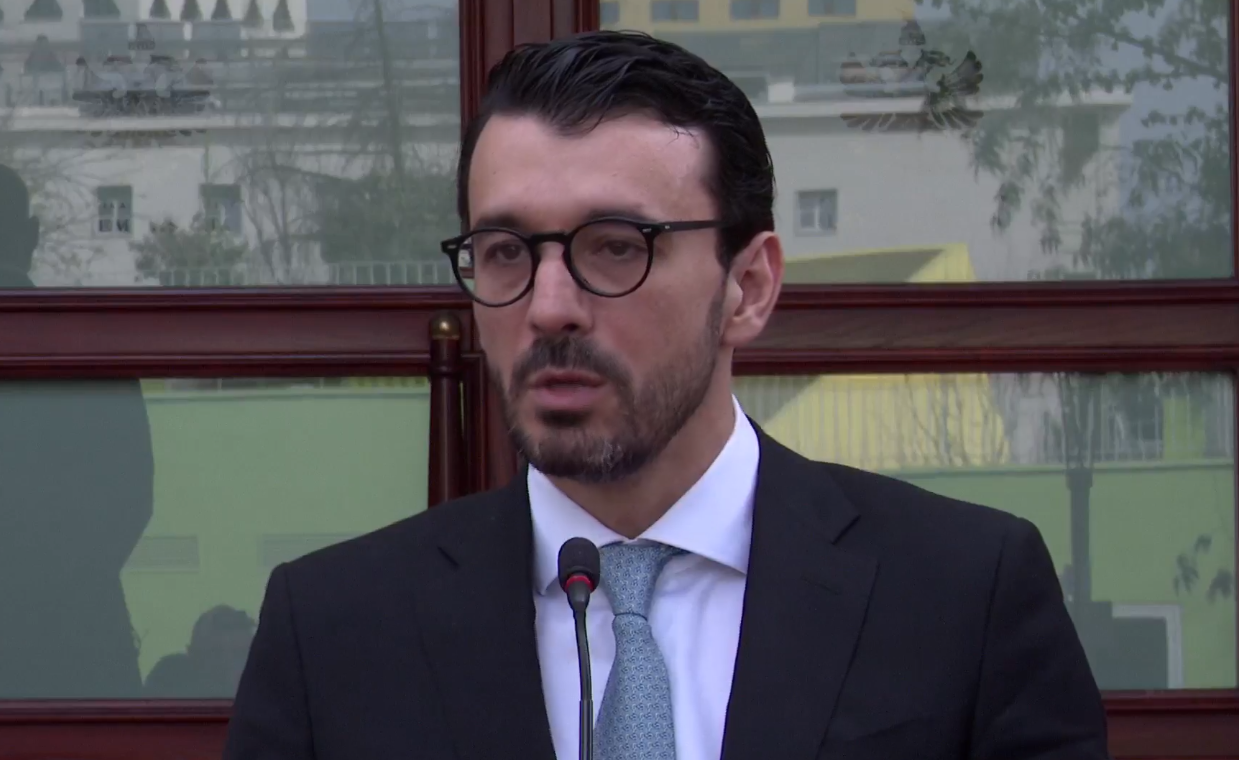 Mbikalimi i Rinasit drejt prishjes pas veres, qeveria flet per nje variant te ri me 4 korsi
