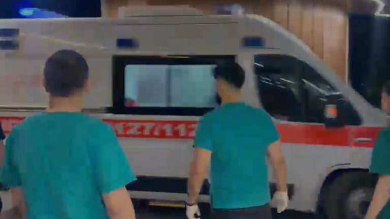 Vlorë, 37-vjeçari plagoset me armë gjahu në makinë; policia ende pa version zyrtar
