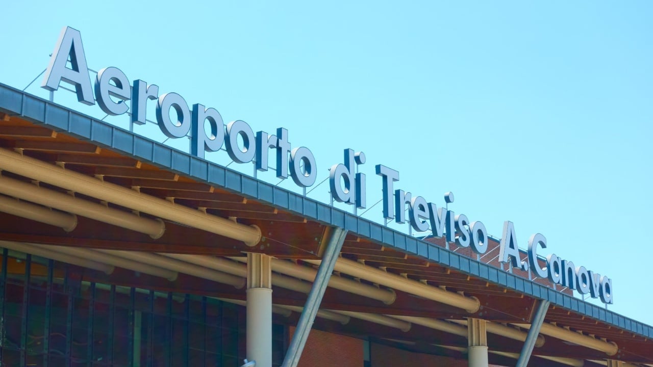 Kaos me fluturimin Treviso-Tiranë, mbi 200 pasagjerë në pritje pas orësh pa sqarime