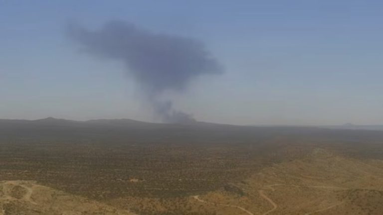 Rrëzohet një bombardues B-52 pas ngritjes në Kaliforni, nisin hetimet ushtarake