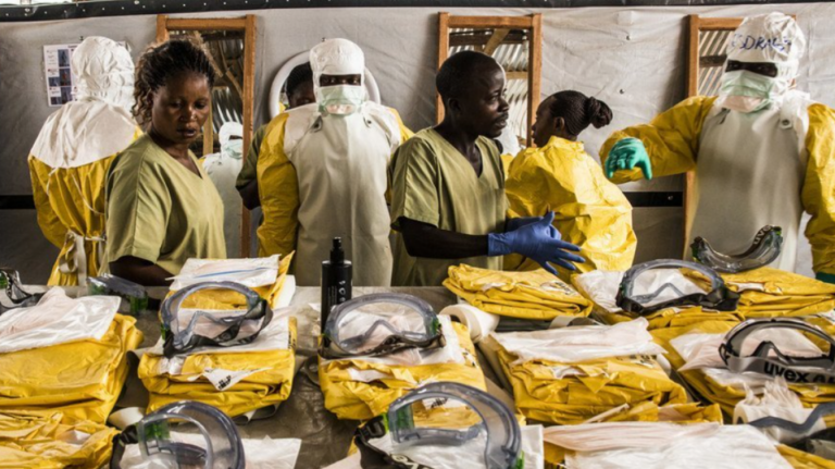 Ebola përhapet në Kongon Demokratike: 933 raste të konfirmuara dhe 245 viktima