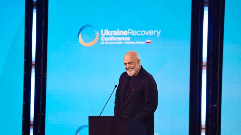 Rama në konferencën për Ukrainën: “Nëse presim plumbin e fundit, do të jetë vonë”