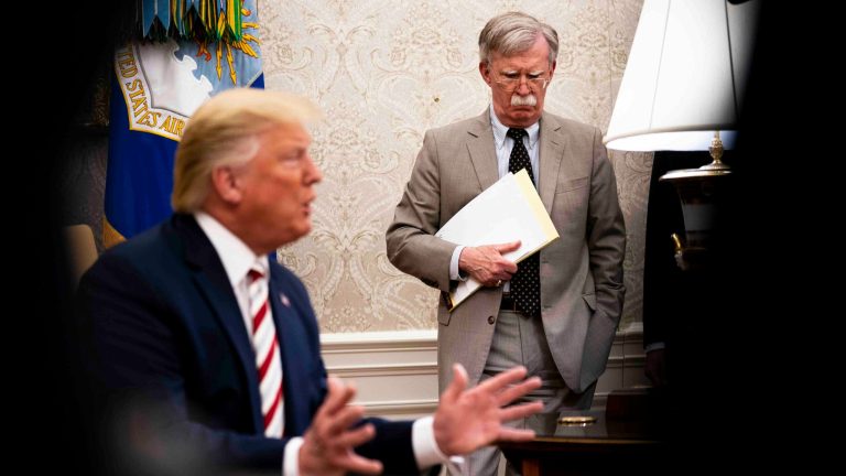 John Bolton pranon fajësinë për dokumente sekrete, rrezikon deri në 5 vite burg