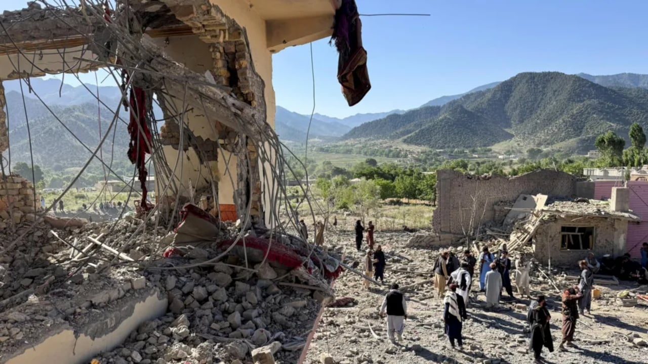 Pakistani godet Afganistanin, të paktën 28 të vrarë: talebanët flasin për civilë