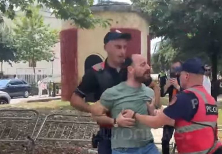 Arrestohen disa protestues para Kuvendit, mes tyre edhe Dritan Goxhaj