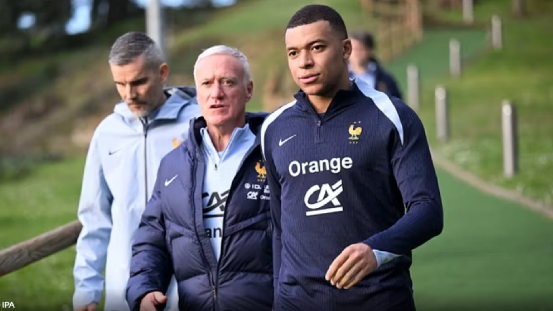 Deschamps frenon euforinë pas Francë-Suedi 3-0: Kemi ende mangësi para Paraguajit