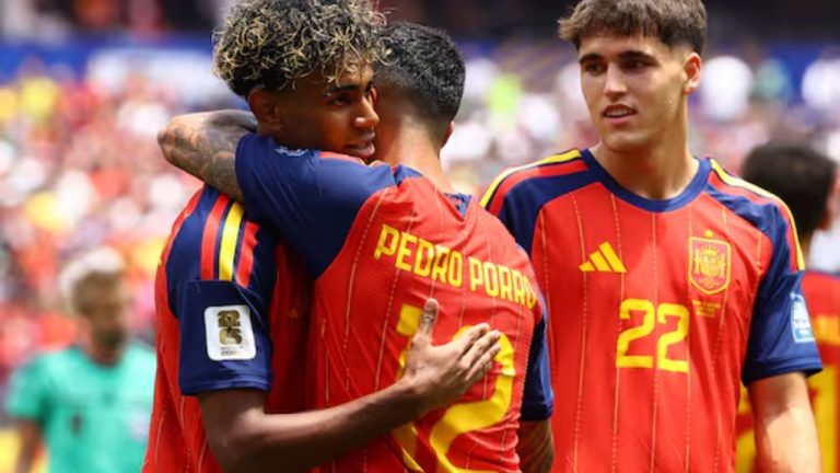 Spanja kalon Austrinë 3-0 dhe shkon në 1/8 e Botërorit, Oyarzabal vendos ndeshjen