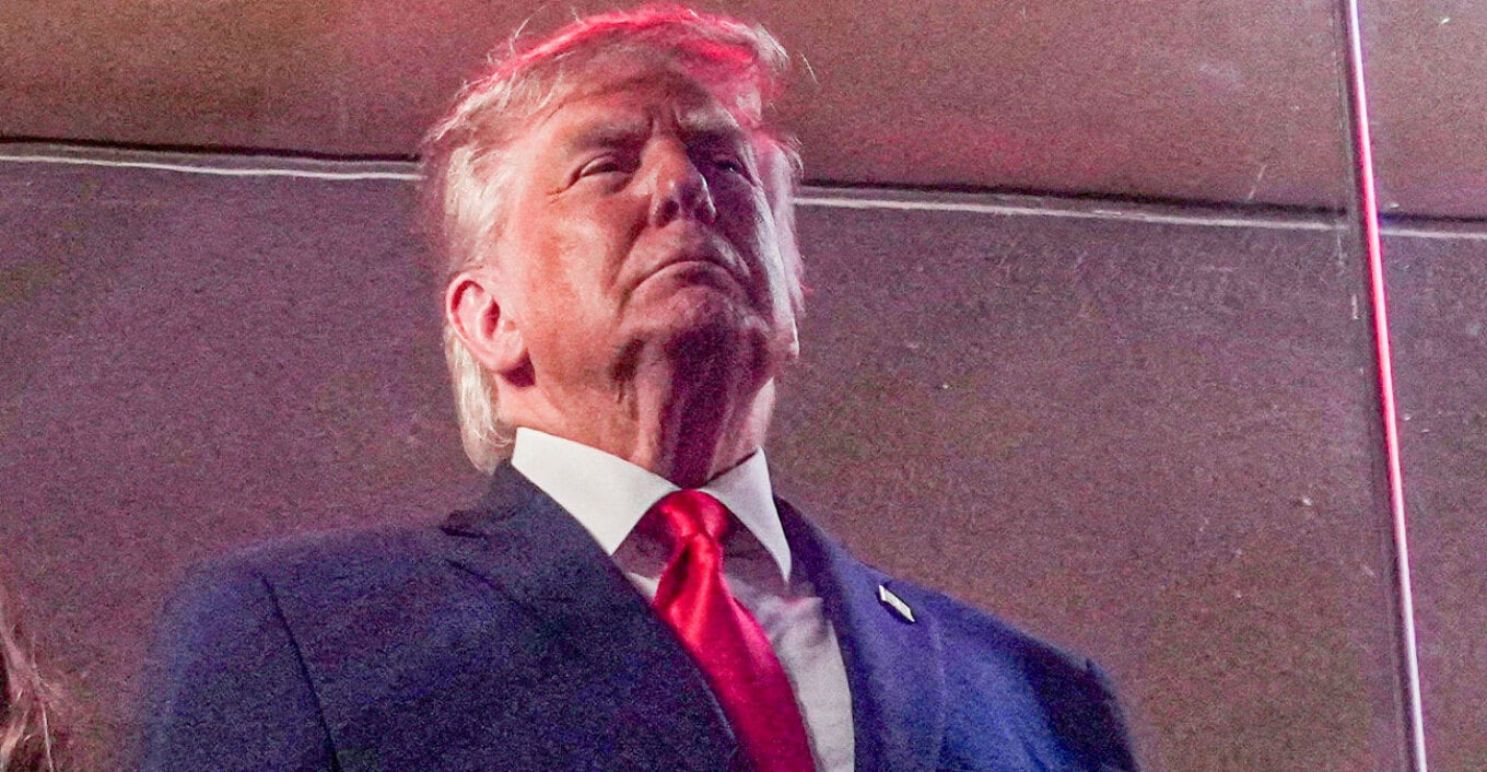 Trump në 4 Korrik rikthen retorikën e “kërcënimit komunist” mes ndarjeve në SHBA