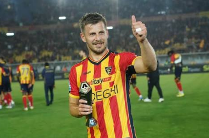 Ylber Ramadani largohet nga Lecce, mbyll ciklin në Serie A dhe kalon te Corum FK