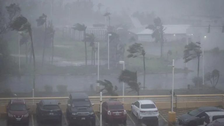 Supertajfuni Bavi godet Guam dhe Marianat, SHBA paralajmëron dallgë deri në 11 metra