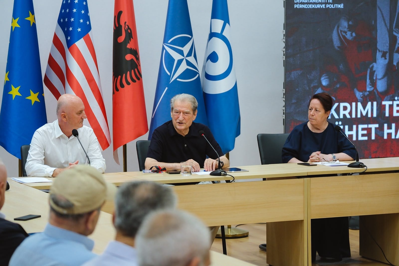 Berisha tërhiqet pjesërisht nga Kuvendi, por kërkon të përfaqësojë protestën