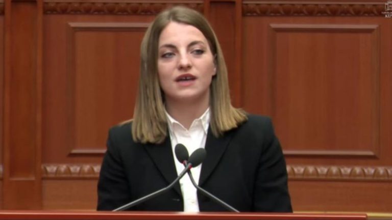 4 milionë euro për Kanye West, kritika nga ish-deputetja e PS: të shkonin për zjarret
