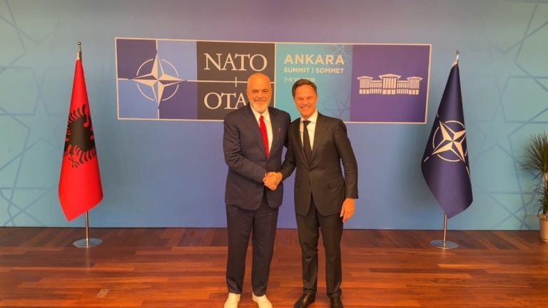 Rama në Ankara për Samitin e NATO-s, takim me Rutte dhe pritshmëri për Erdogan