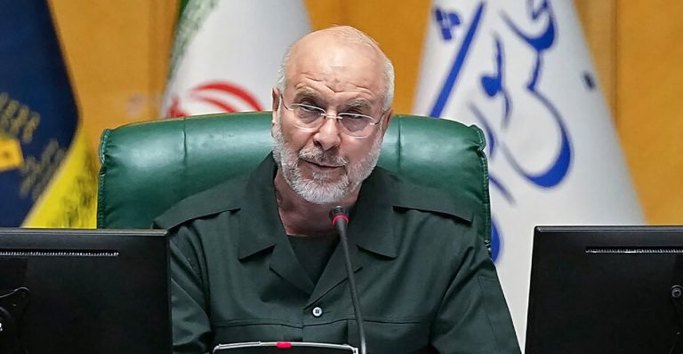 Pas sulmit në Hormuz, negociatori iranian i dërgon SHBA-së mesazh të ashpër