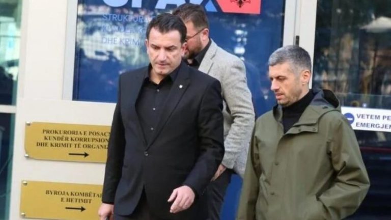 Gjykata rrëzon shkarkimin e Alban Dokushit, Veliaj firmos rikthimin në Bashkinë e Tiranës