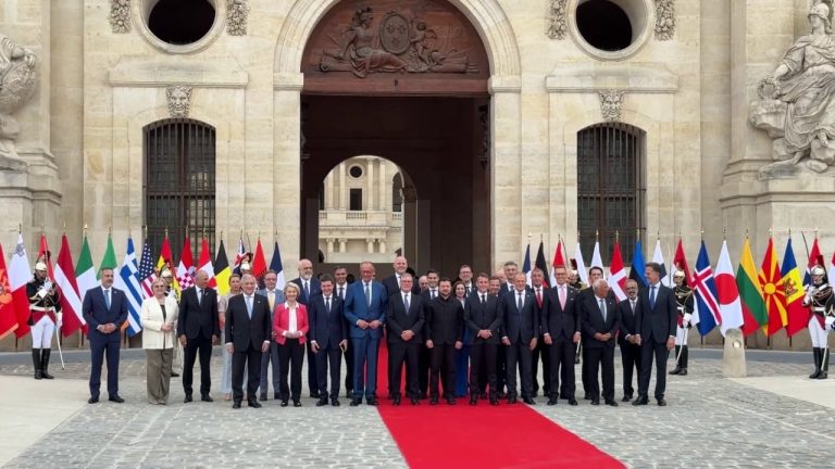 Samiti në Paris: Shqipëria në tryezën që shtyn programin europian anti-balistike