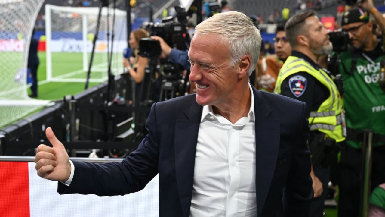 Deschamps hyn në histori në Botëror, barazon rekordin 60-vjeçar dhe vendos një tjetër shifër