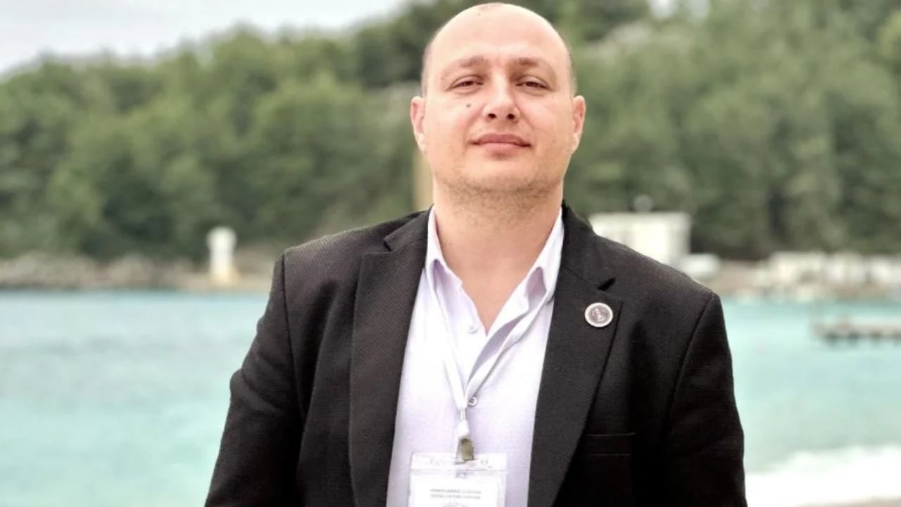 Farewell to Enrik Mehmeti in Vlora, tributes held at the “Petro Marko” Theater