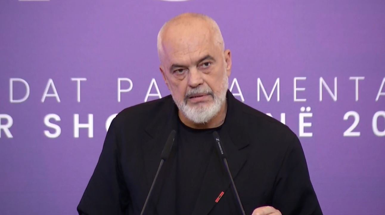 Rama pranon presionin e protestës pas 50 ditësh: “Kush e relativizon, do zvogëlohet”