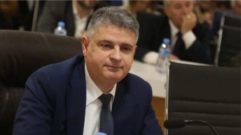 Adnan Xholi futet i pari në garë për Prokuror të Përgjithshëm, nis procedura në KLP