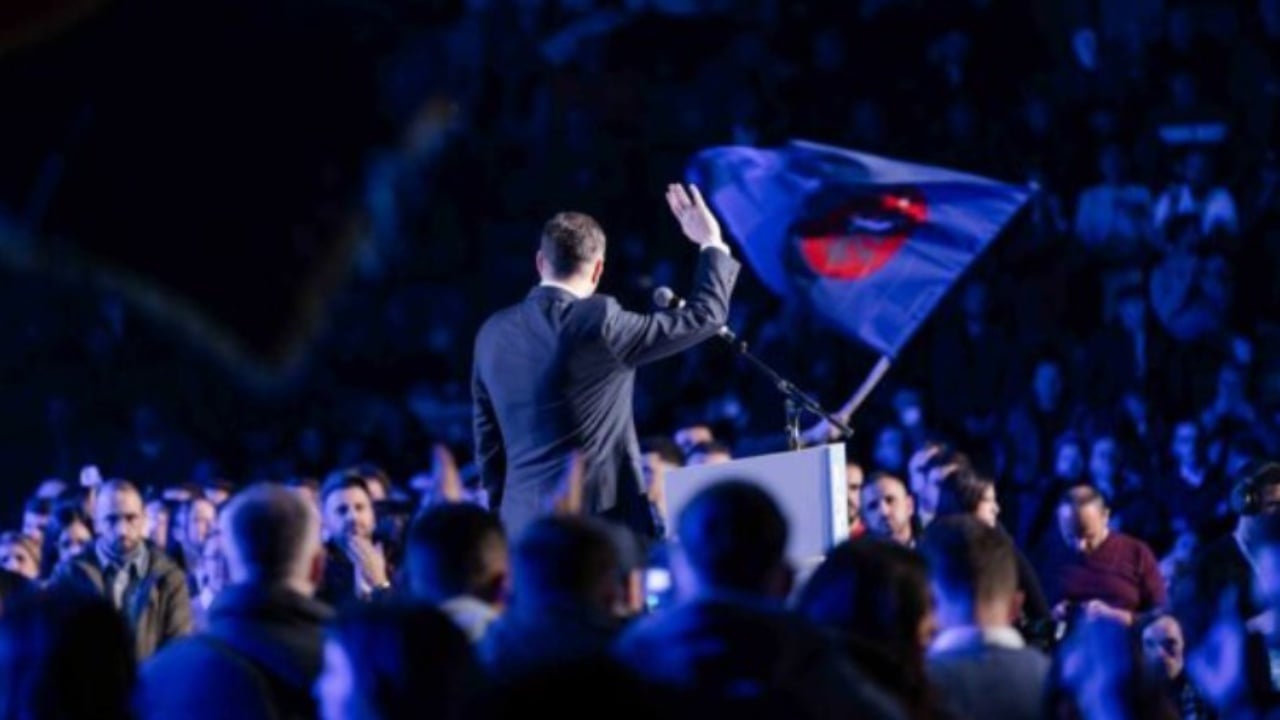 LDK në test force: 355 delegatë votojnë sot për fatin politik të Lumir Abdixhikut