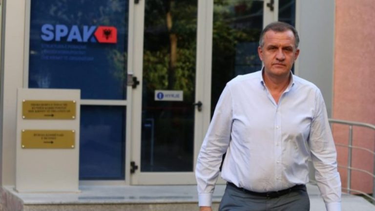 Ilir Beqaj lirohet nga paraburgimi dhe kalon në arrest shtëpie, sulmon SPAK-un