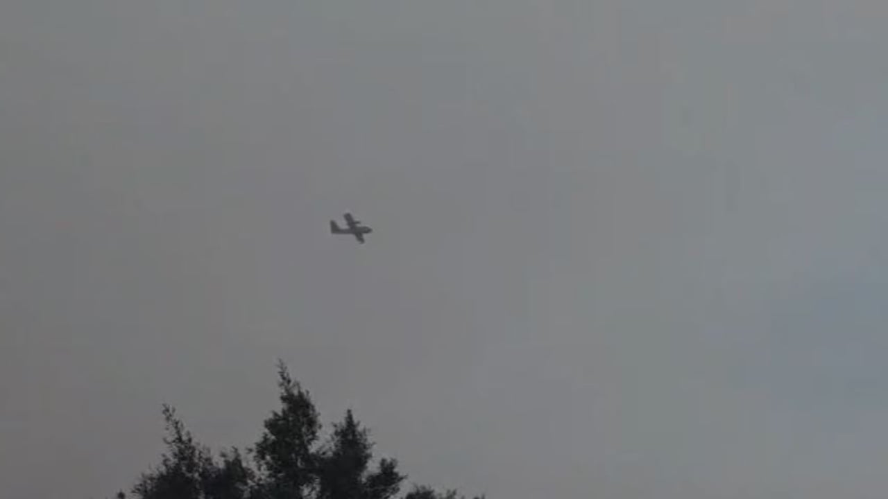 Zjarret në Greqi, përplasen dy avionë zjarrfikës gjatë ndërhyrjes në Megara