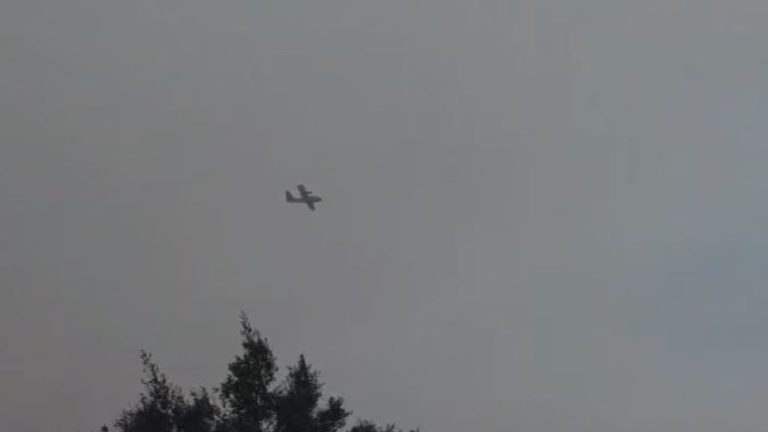 Zjarri në Greqi, përplasen dy helikopterë zjarrfikës në Megara gjatë operacionit