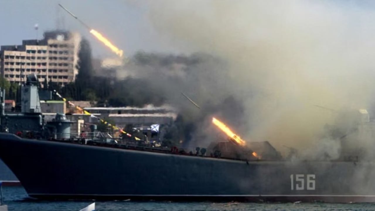 Rusia pretendon se goditi me dronë tre anije në Detin e Zi, mes tyre një në Mykolaiv