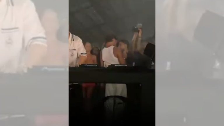 Video virale nga Ibiza: Ilia Topuria dhe Ferran Torres ndezin rrjetin me afrimitetin