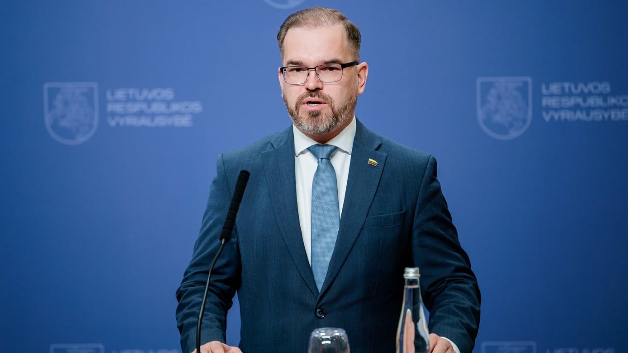 Alarm në Baltik: Lituania ngre dyshime për një skenar rus me “flamur të rremë” ndaj NATO-s