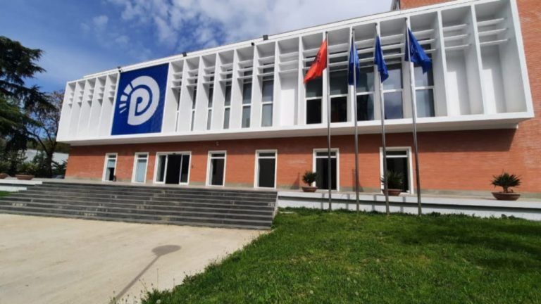 Reforma territoriale, PD mobilizon degët kundër draftit të PS për shkrirjen e bashkive