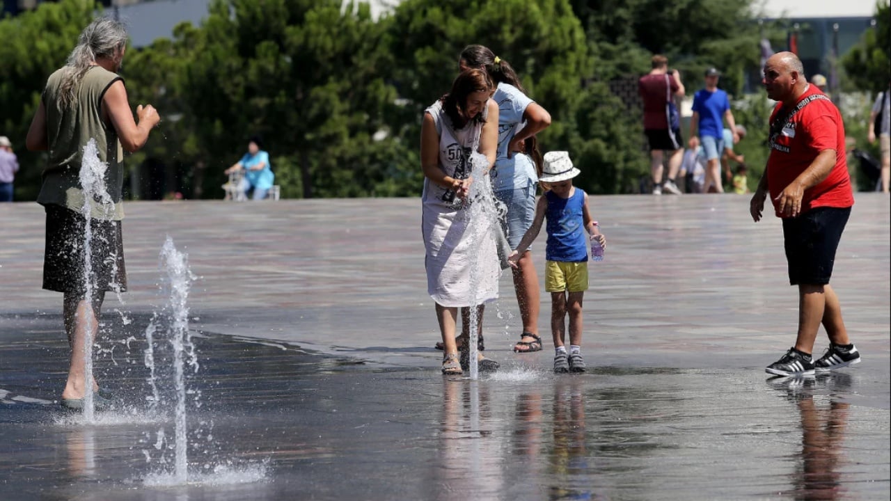 Moti sot në Shqipëri: temperatura deri në 39°C, por veriu rrezikon reshje shiu