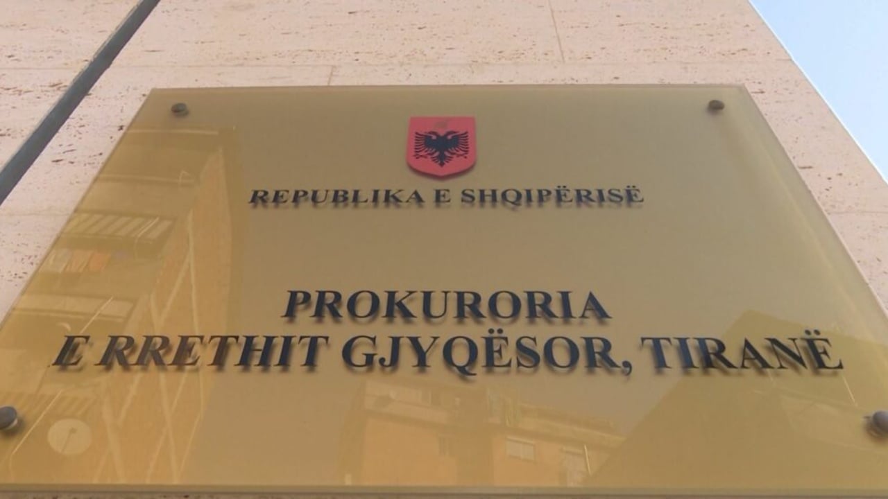 Eksplozivi te banesa e Memishajve, Prokuroria e Tiranes liron Ervis Allen per mungese provash