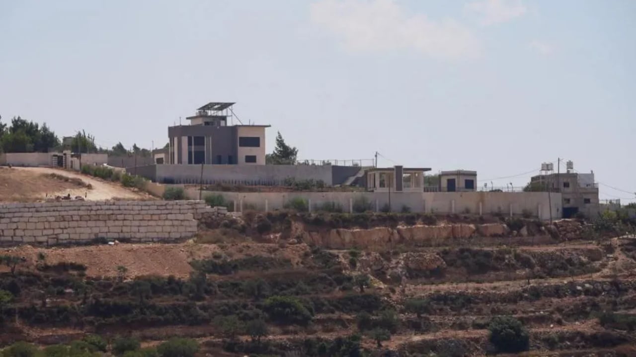 Kolonët izraelitë izolojnë familje palestineze në Qusra, ushtria e quan veprim të paligjshëm